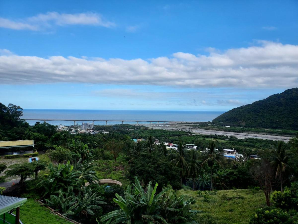 לינה וארוחת בוקר טאימאלי 山水妍溫泉會館-台東館 מראה חיצוני תמונה